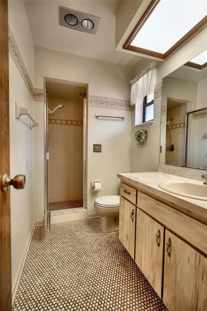 1809 KING EDWARD DRIVE Kissimmee, FL 34744