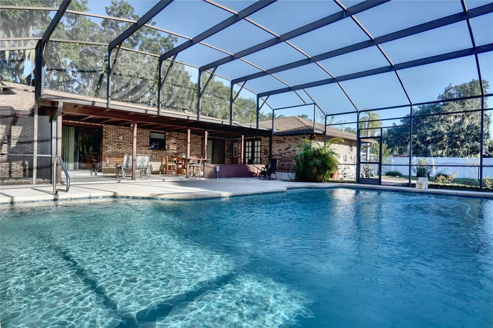 1809 KING EDWARD DRIVE Kissimmee, FL 34744