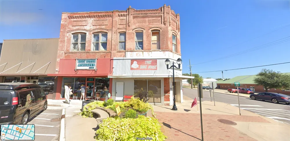 385 E Court Street Atoka, OK 74525