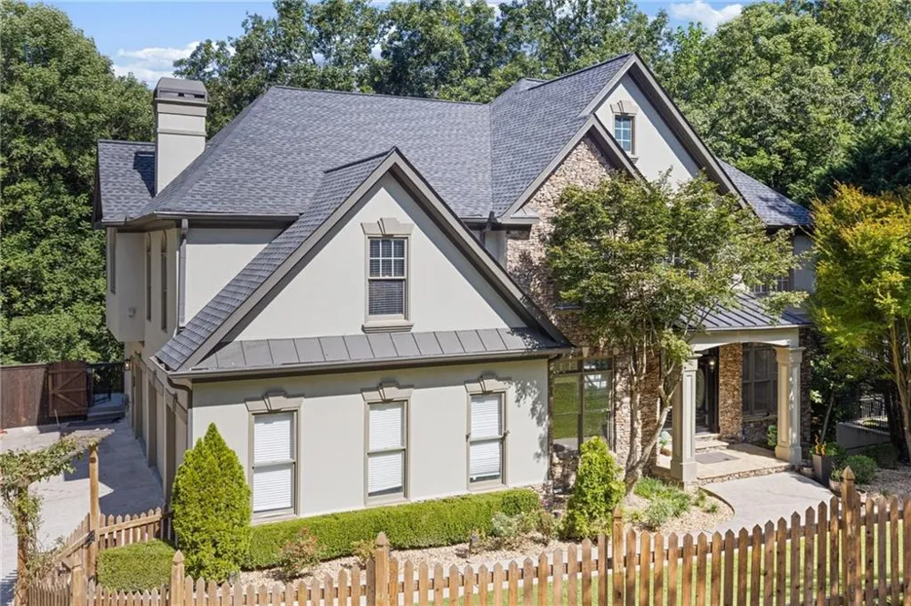 8430 Valemont Drive Sandy Springs, GA 30350