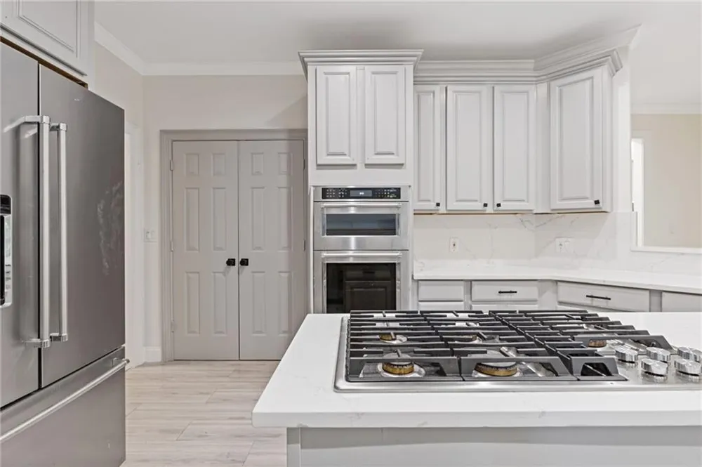 8430 Valemont Drive Sandy Springs, GA 30350
