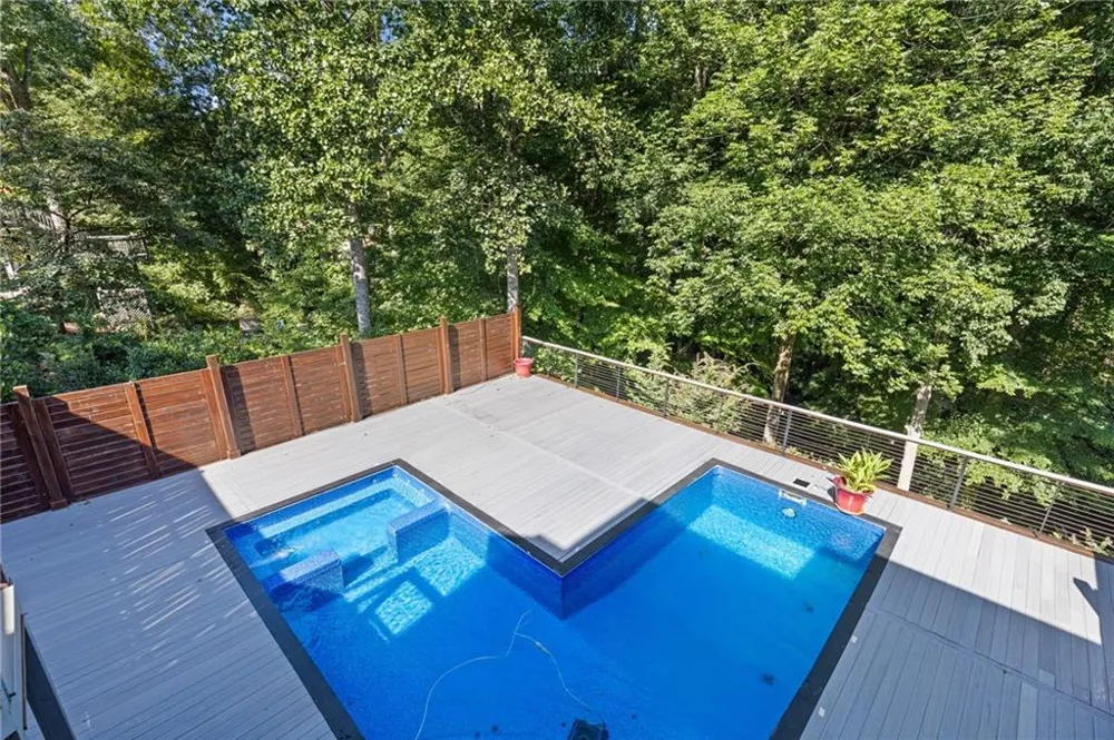 8430 Valemont Drive Sandy Springs, GA 30350