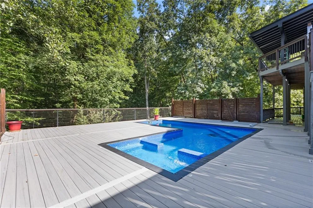 8430 Valemont Drive Sandy Springs, GA 30350
