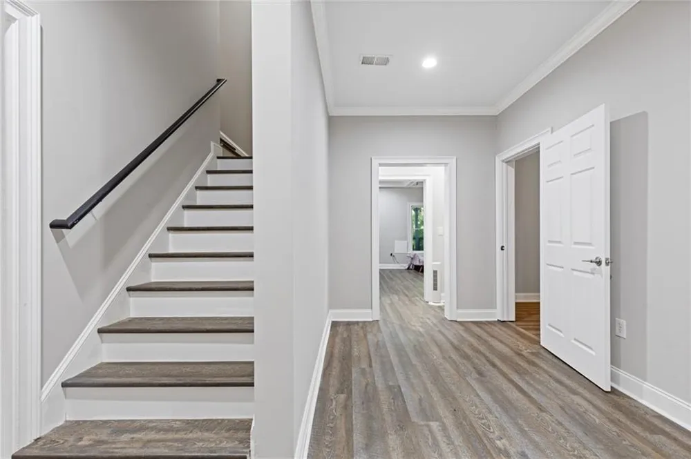 8430 Valemont Drive Sandy Springs, GA 30350