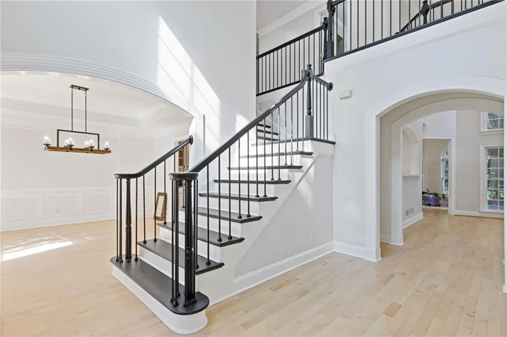 8430 Valemont Drive Sandy Springs, GA 30350