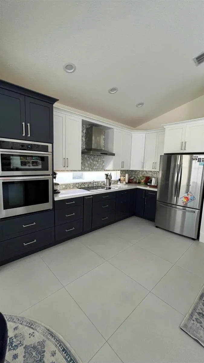 19305 SKYRIDGE CIRCLE Boca Raton, FL 33498