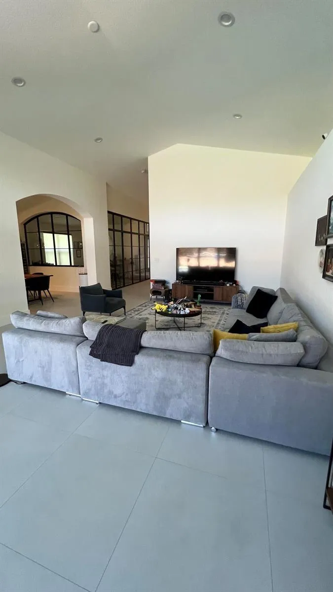 19305 SKYRIDGE CIRCLE Boca Raton, FL 33498