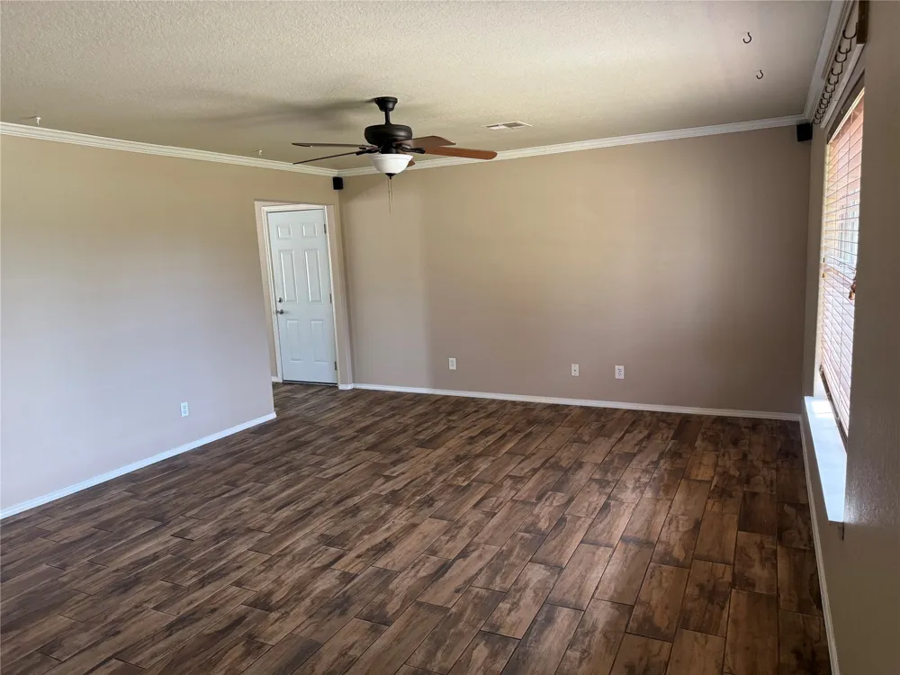 11701 190th EastAvenue Collinsville, OK 74021