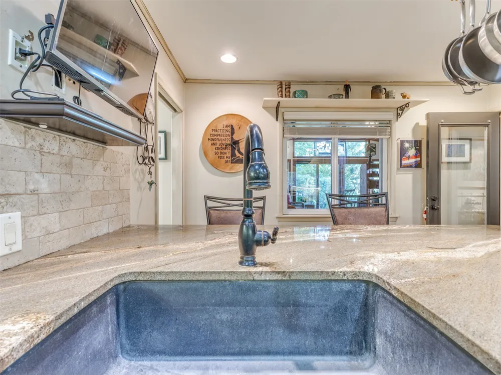 2603 S Columbia Place Tulsa, OK 74114