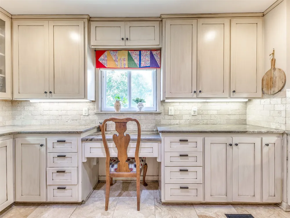 2603 S Columbia Place Tulsa, OK 74114