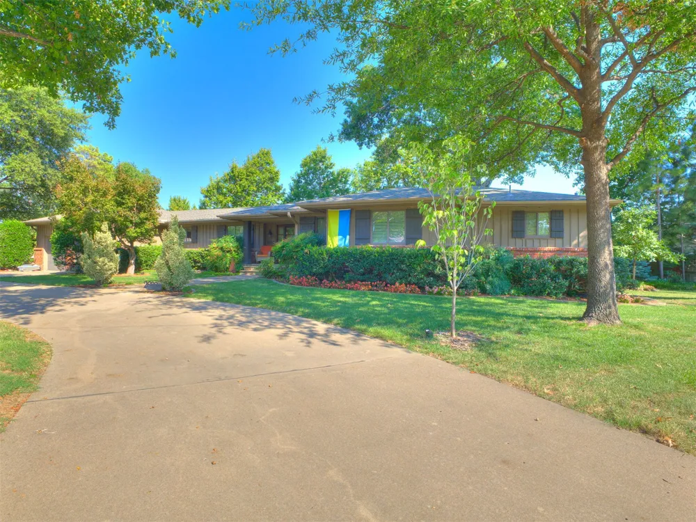 2603 S Columbia Place Tulsa, OK 74114