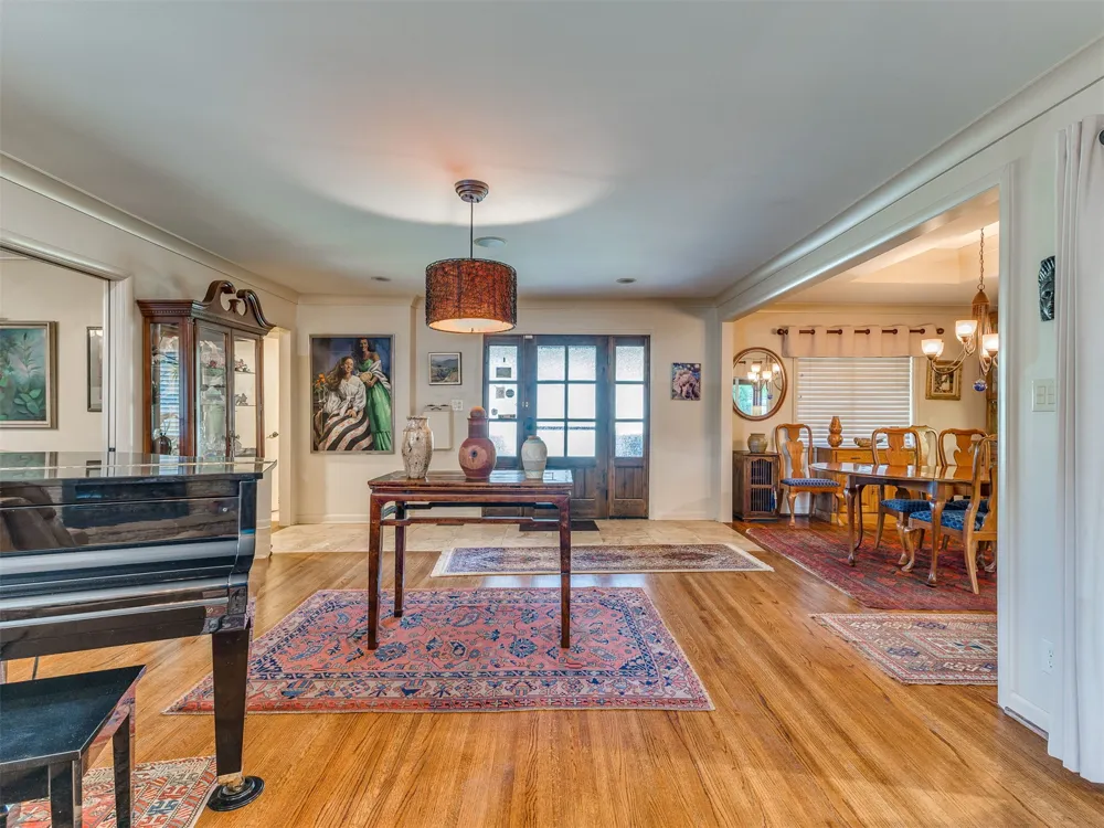 2603 S Columbia Place Tulsa, OK 74114