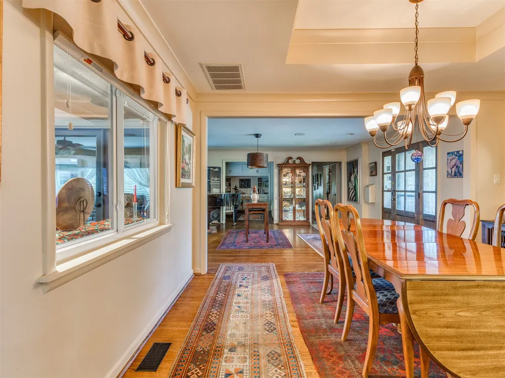2603 S Columbia Place Tulsa, OK 74114