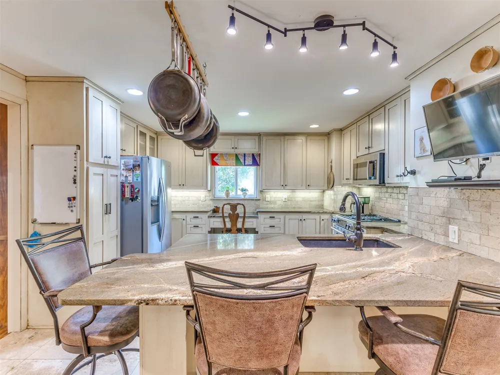 2603 S Columbia Place Tulsa, OK 74114