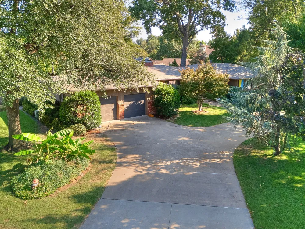 2603 S Columbia Place Tulsa, OK 74114