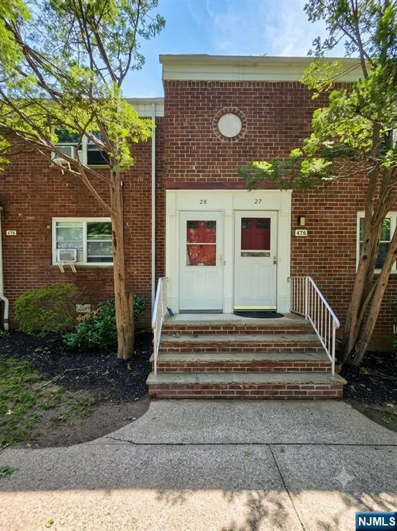 476 Heath Place 28 Hackensack, NJ 07601