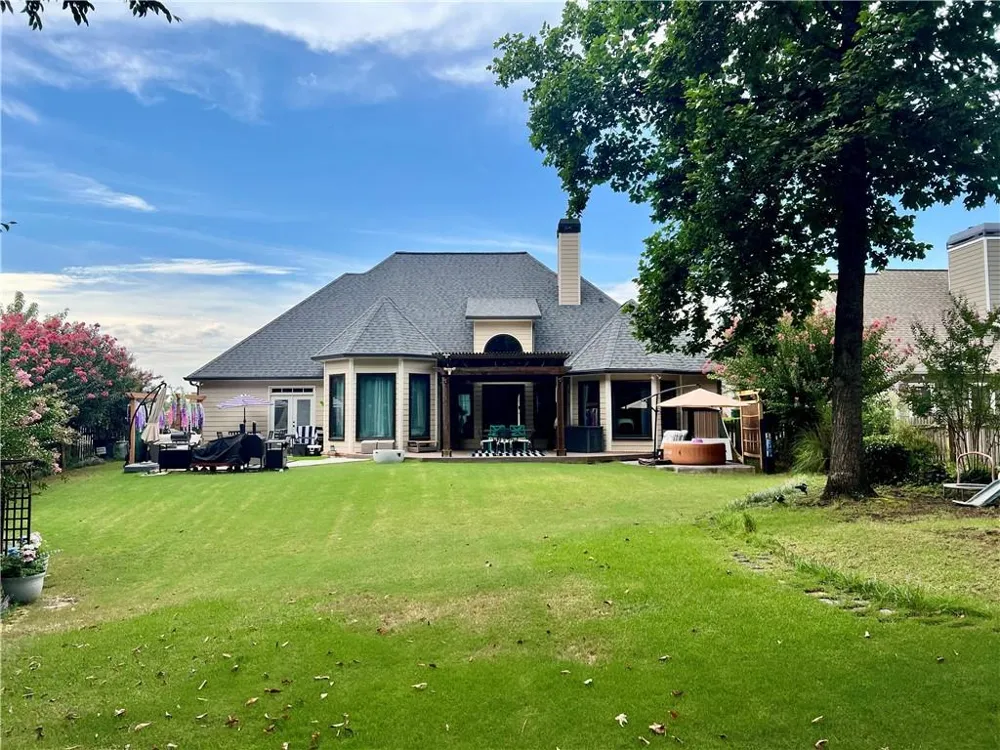 1265 Lamont Circle Dacula, GA 30019