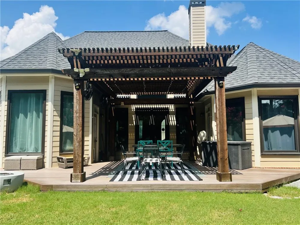 1265 Lamont Circle Dacula, GA 30019