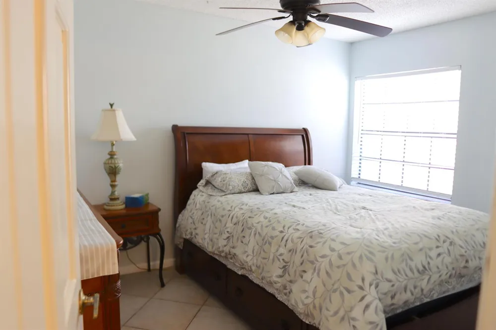 305 CONGRESSIONAL WAY Deerfield Beach, FL 33442