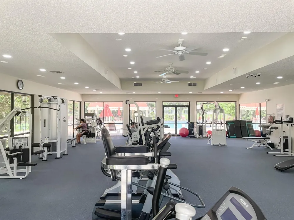 305 CONGRESSIONAL WAY Deerfield Beach, FL 33442