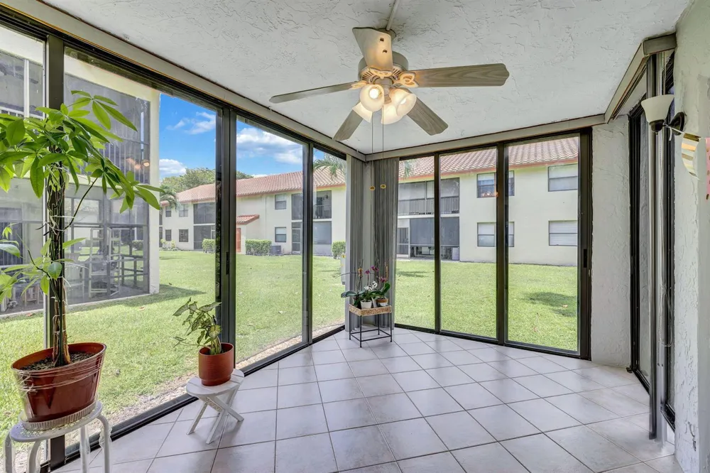 305 CONGRESSIONAL WAY Deerfield Beach, FL 33442