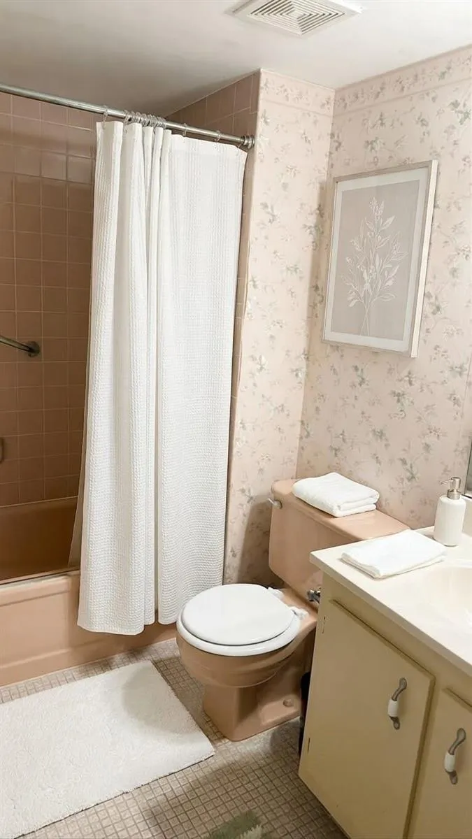 14575 BONAIRE BOULEVARD #309 Delray Beach, FL 33446