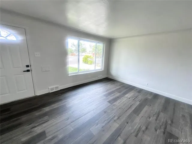 5340 E 33rd Avenue Denver, CO 80207
