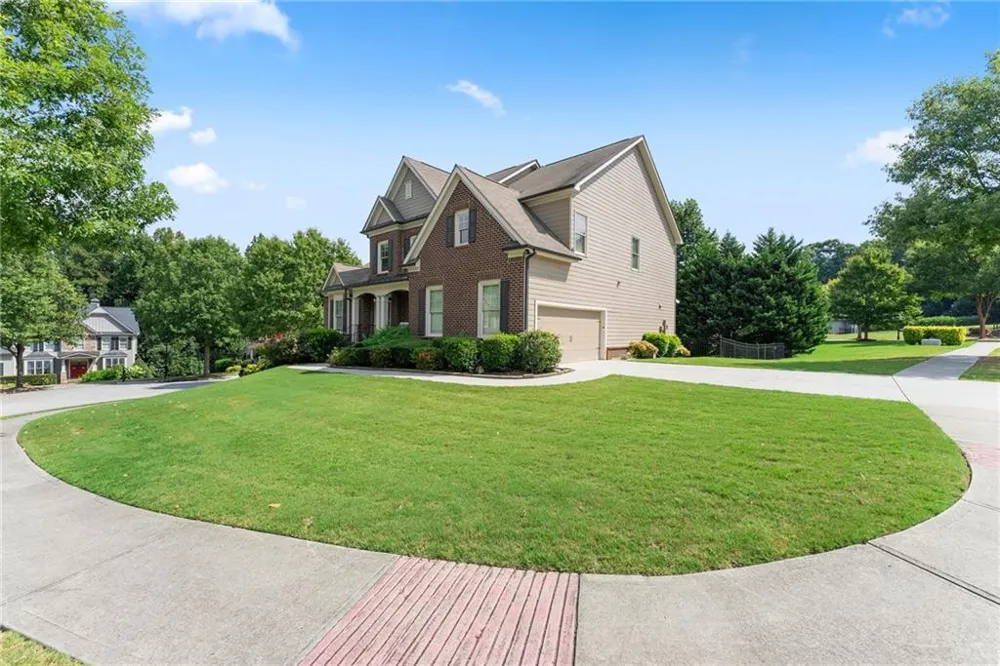 4645 Trilogy Park Trail Hoschton, GA 30548
