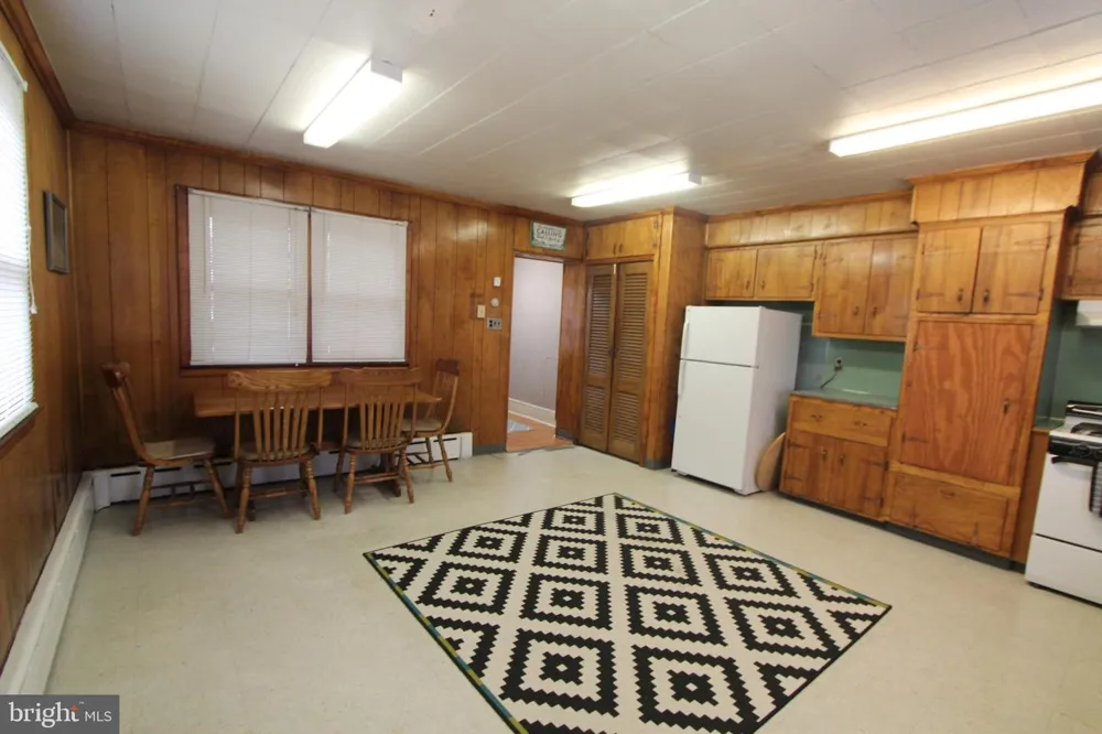 8107 GERMANTOWN AVENUE #1ST FLOOR Philadelphia, PA 19118
