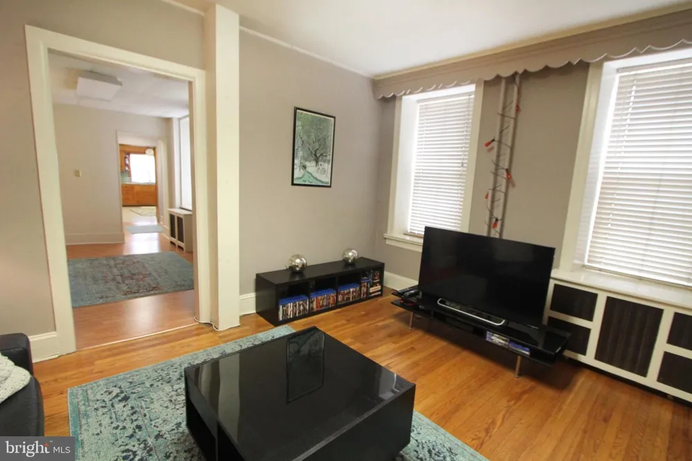 8107 GERMANTOWN AVENUE #1ST FLOOR Philadelphia, PA 19118