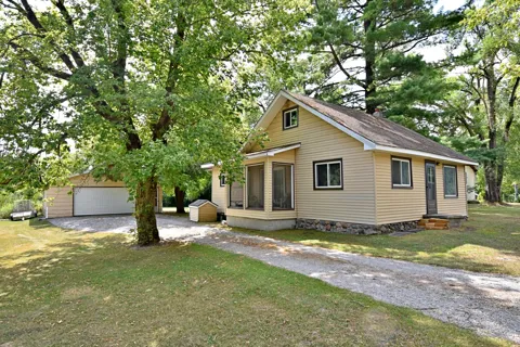 2753 3 Mile Road