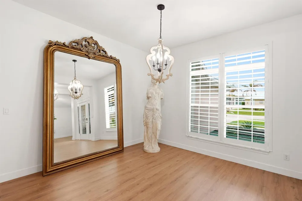 5825 NW Bates Avenue Port St. Lucie, FL 34986