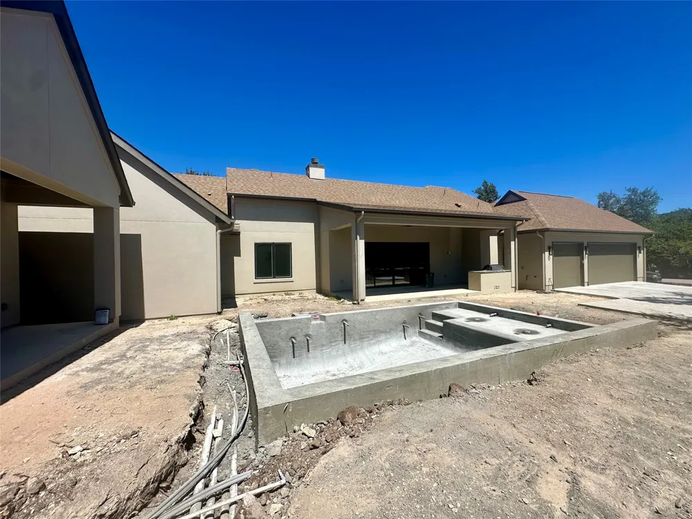 304 Comet Lakeway, TX 78734