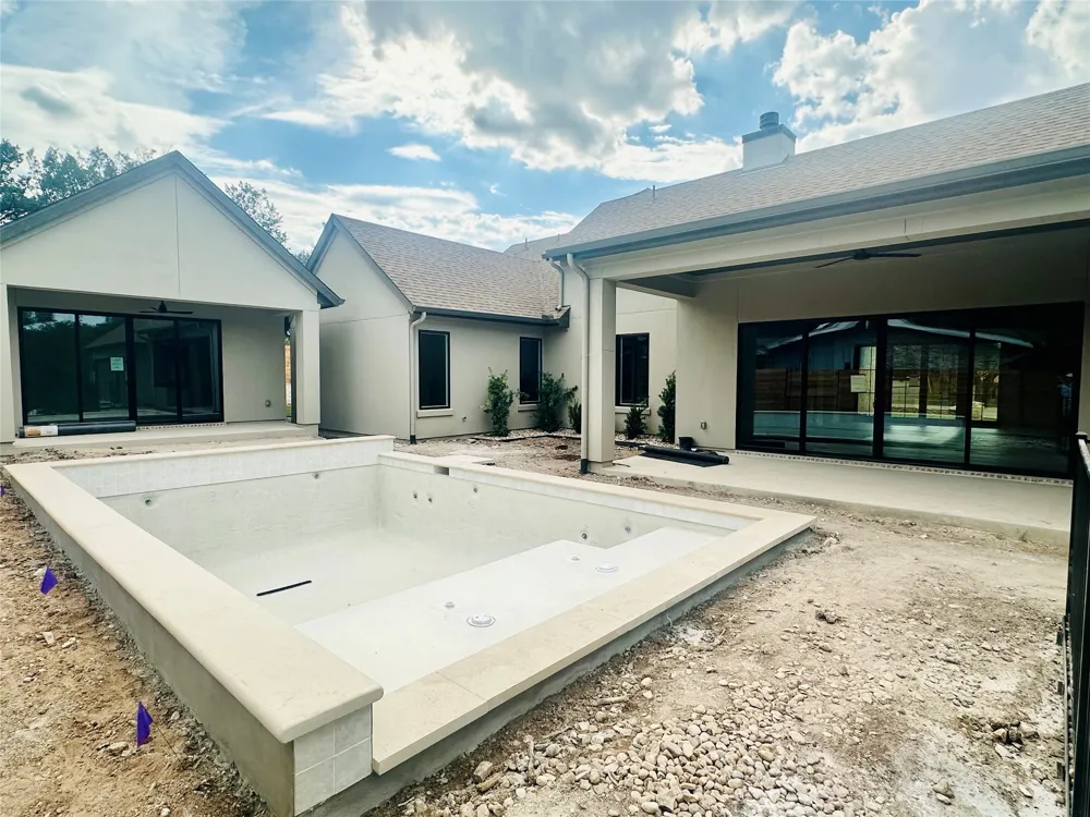 304 Comet Lakeway, TX 78734