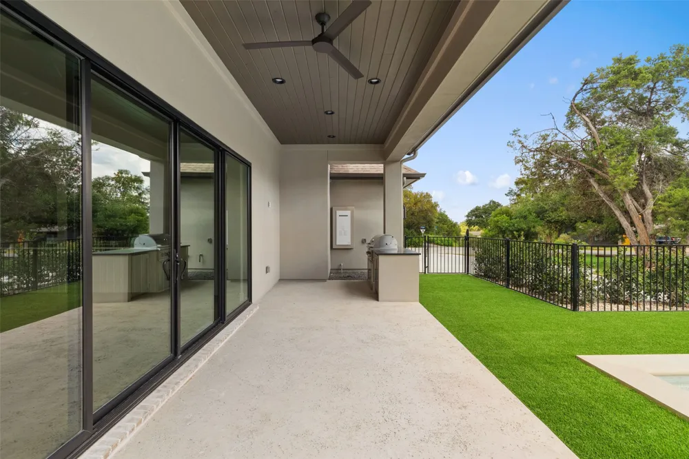 304 Comet Lakeway, TX 78734