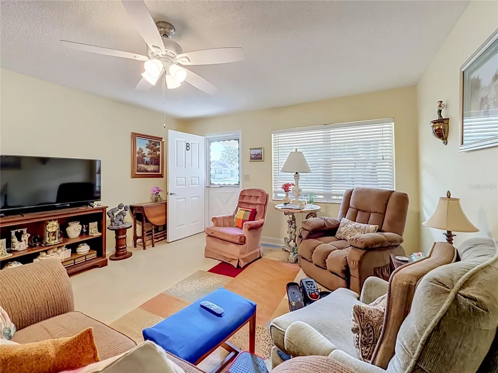 8665 SW 94TH STREET #B ocala, FL 34481