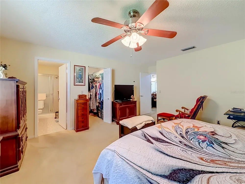 8665 SW 94TH STREET #B ocala, FL 34481