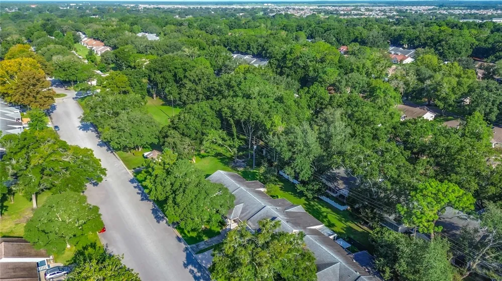 8665 SW 94TH STREET #B ocala, FL 34481