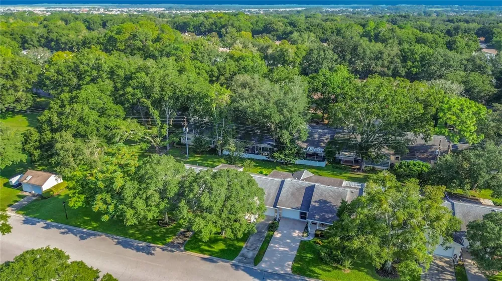 8665 SW 94TH STREET #B ocala, FL 34481