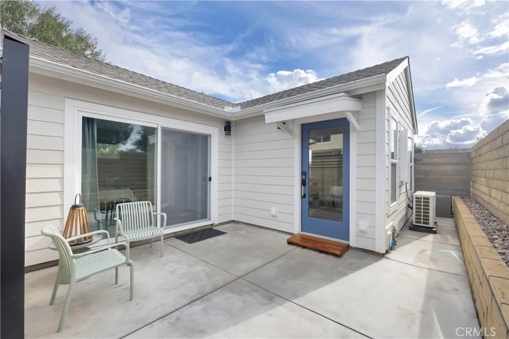 17764 La Entrada Yorba Linda, CA 92886
