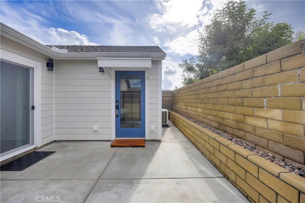 17764 La Entrada Yorba Linda, CA 92886