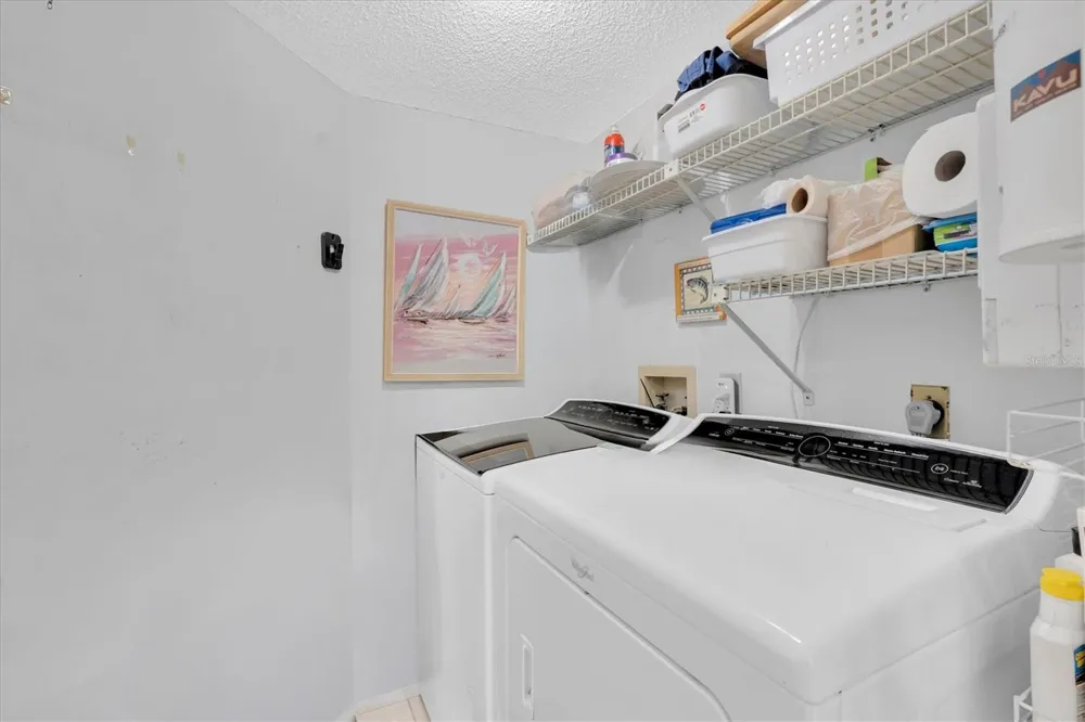 6287 BAHIA DEL MAR CIRCLE #401 St Petersburg, FL 33715