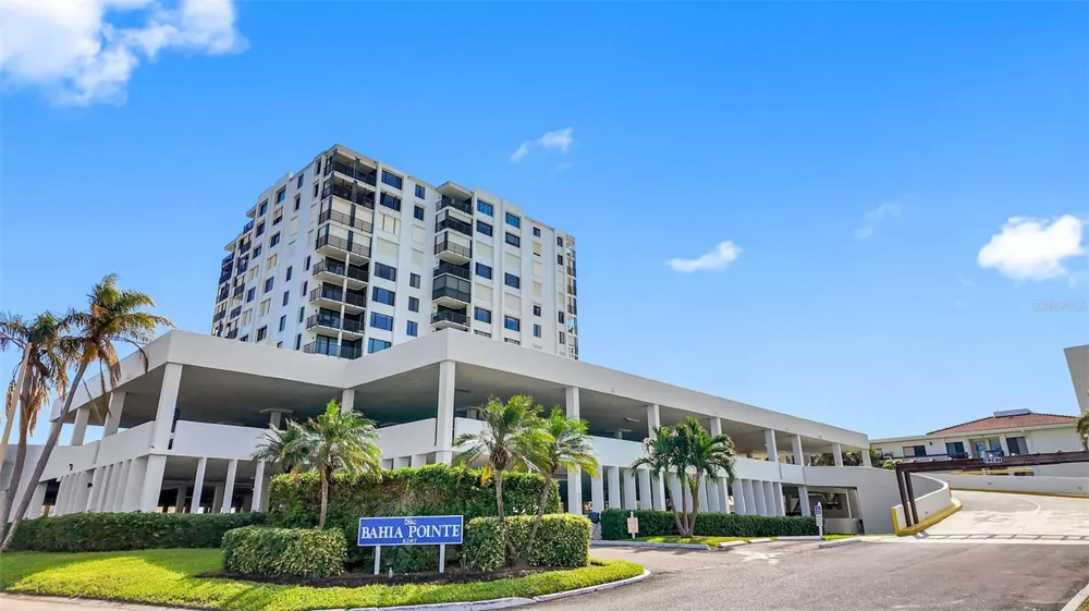 6287 BAHIA DEL MAR CIRCLE #401 St Petersburg, FL 33715