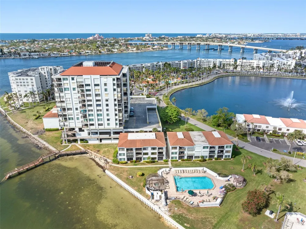 6287 BAHIA DEL MAR CIRCLE #401 St Petersburg, FL 33715