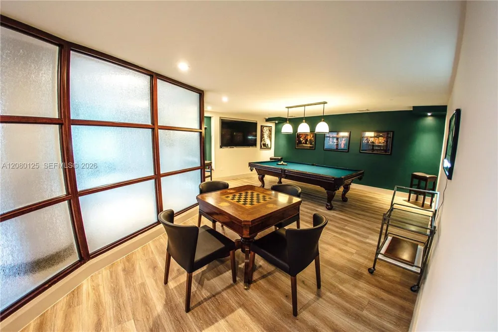17555 Collins Ave #308 Sunny Isles Beach, FL 33160