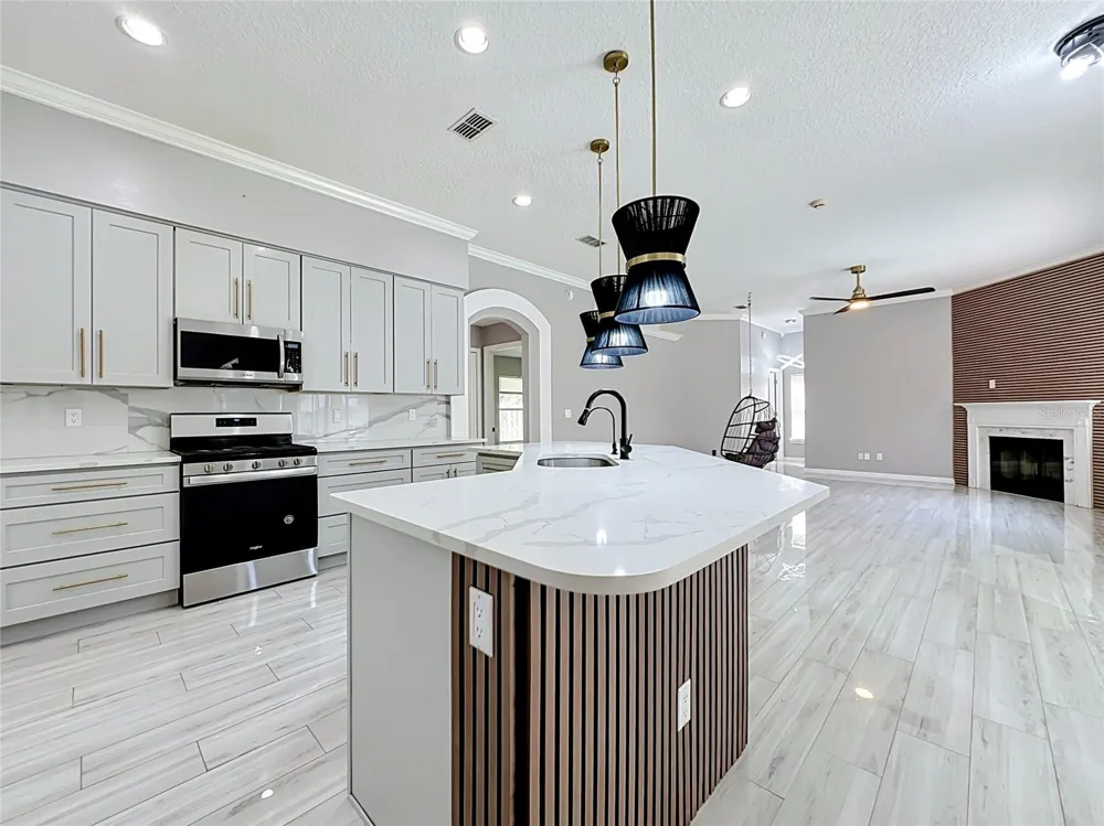 420 TWIN OAKS LANE St Johns, FL 32259