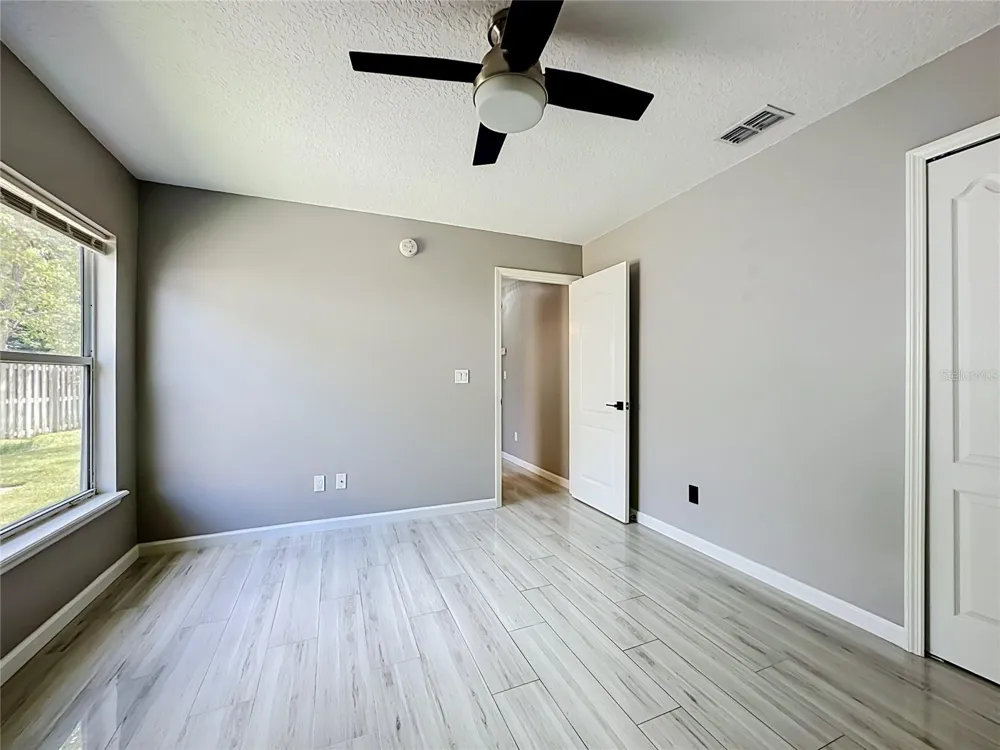 420 TWIN OAKS LANE St Johns, FL 32259