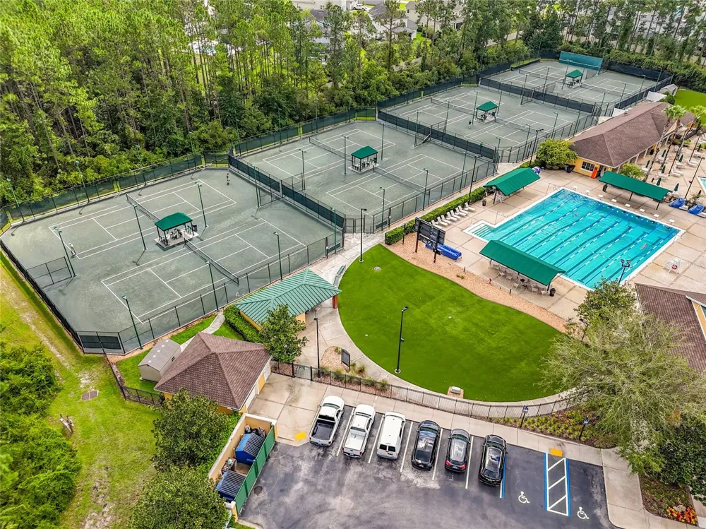 420 TWIN OAKS LANE St Johns, FL 32259