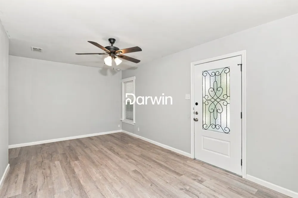 4328 Waits Avenue Fort Worth, TX 76133