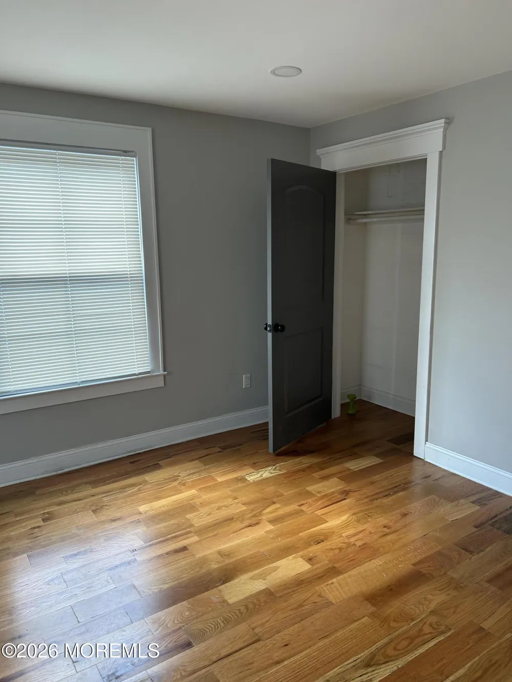 415 E 3rd Avenue Roselle, NJ 07203